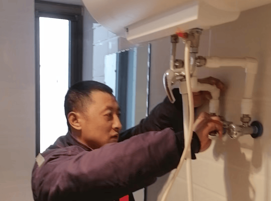 南山诚德物业提升暖心服务第12周服务之星