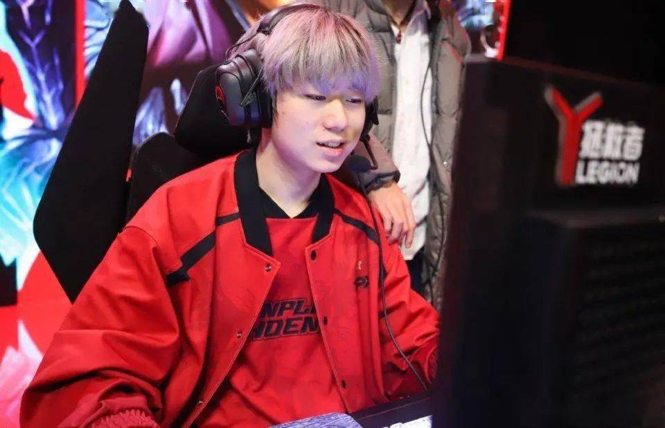 fpx成赛季最大黑马打野锁定最佳新人不愧是出自rng