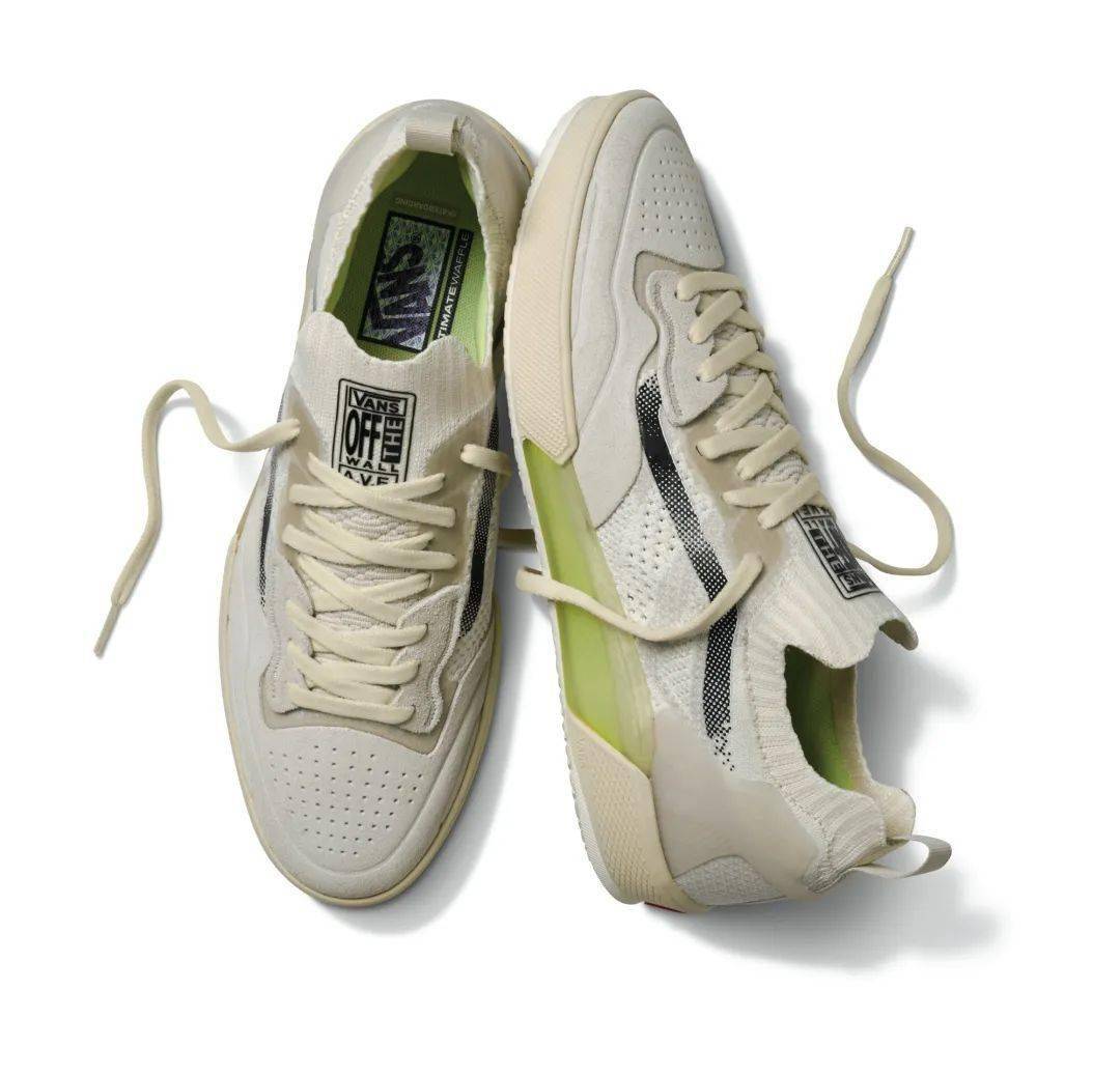 cnvans 范斯微信小程序关于 vansvans 是极限运动鞋服领域的领导品牌.