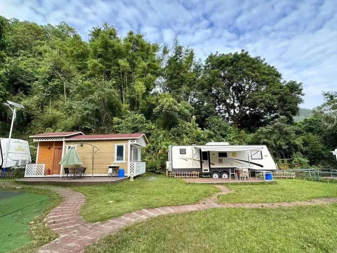 极具特色的泡泡屋,布拉格帐篷屋,单层野奢帐篷屋,复式野奢帐篷屋