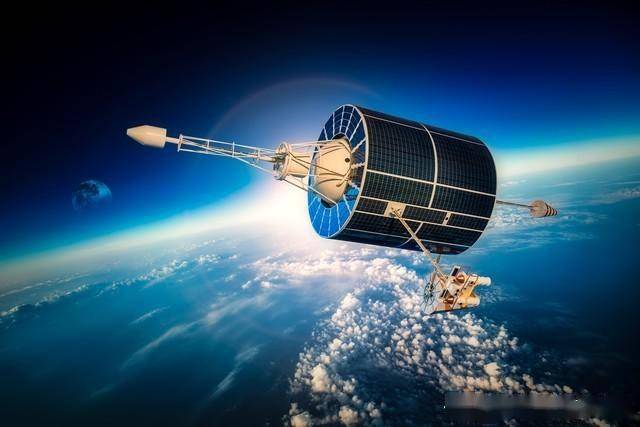 它在发射段由火箭发动机噪声和空气动力噪声形成;在轨道段由生保装置