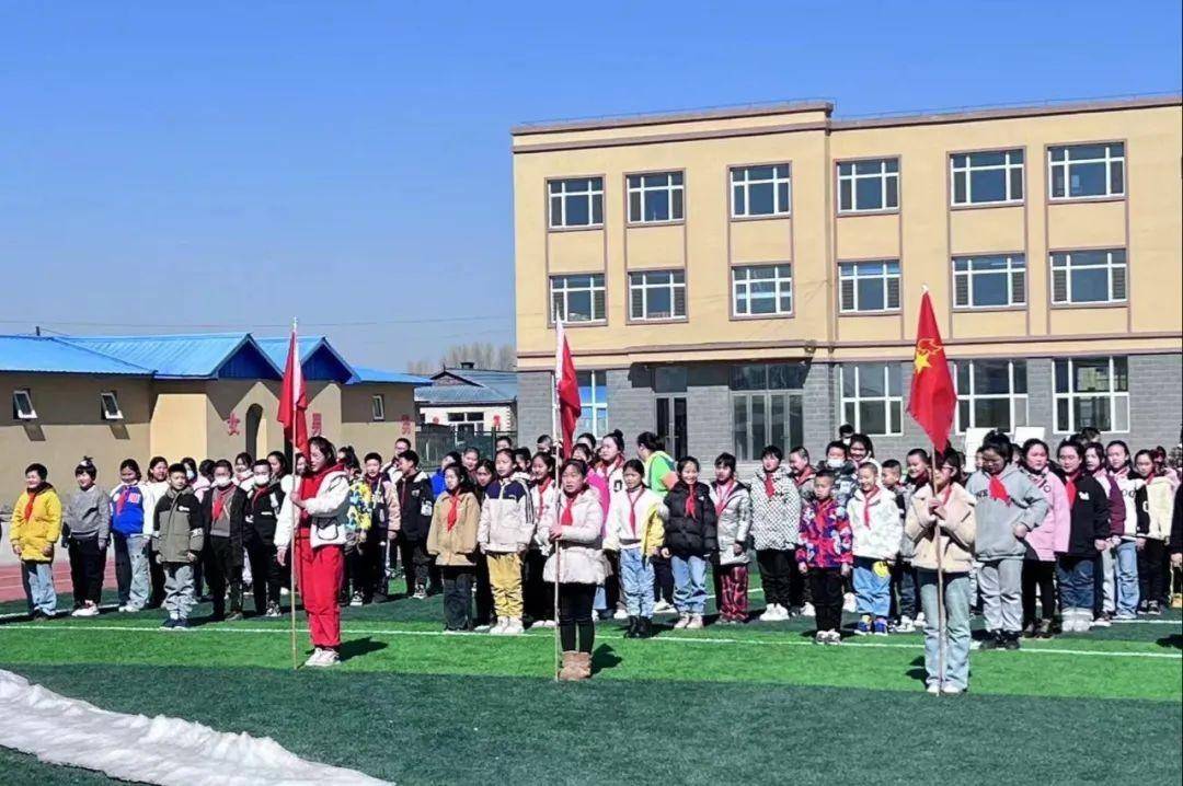 黑龙江省兰西县司法局开展抵制校园欺凌构建和谐校园普法宣讲活动