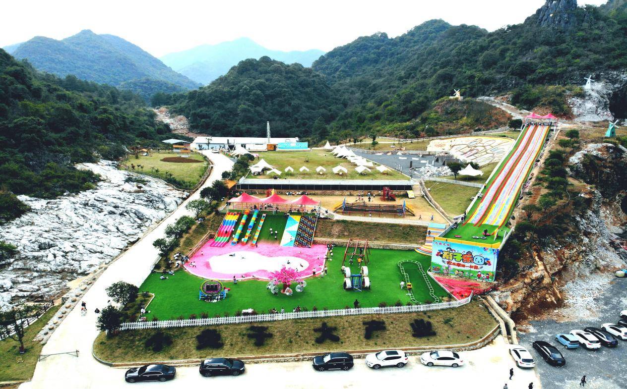 宁远县西湾村三结合打造旧石场新模样