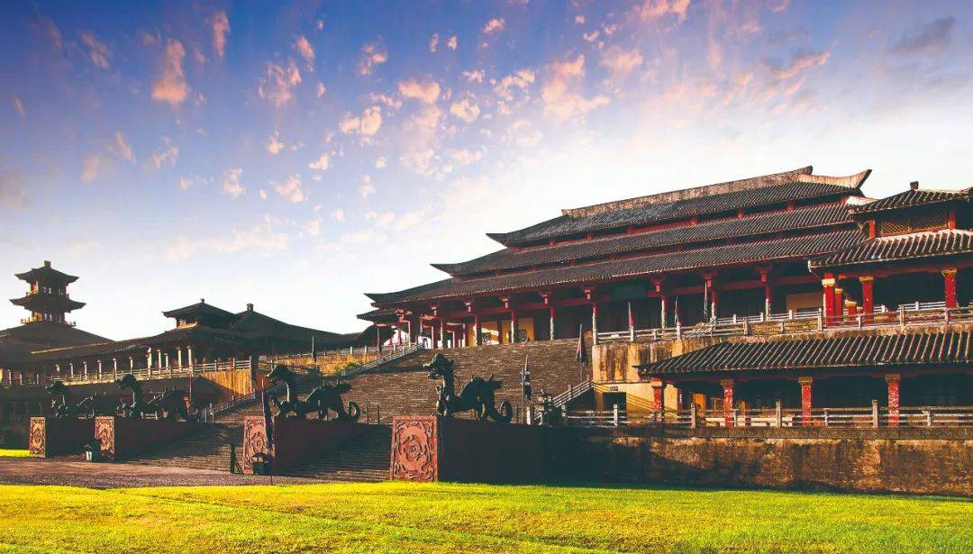 金华这两处,入选千万级核心大景区!_演出_横店_影视城