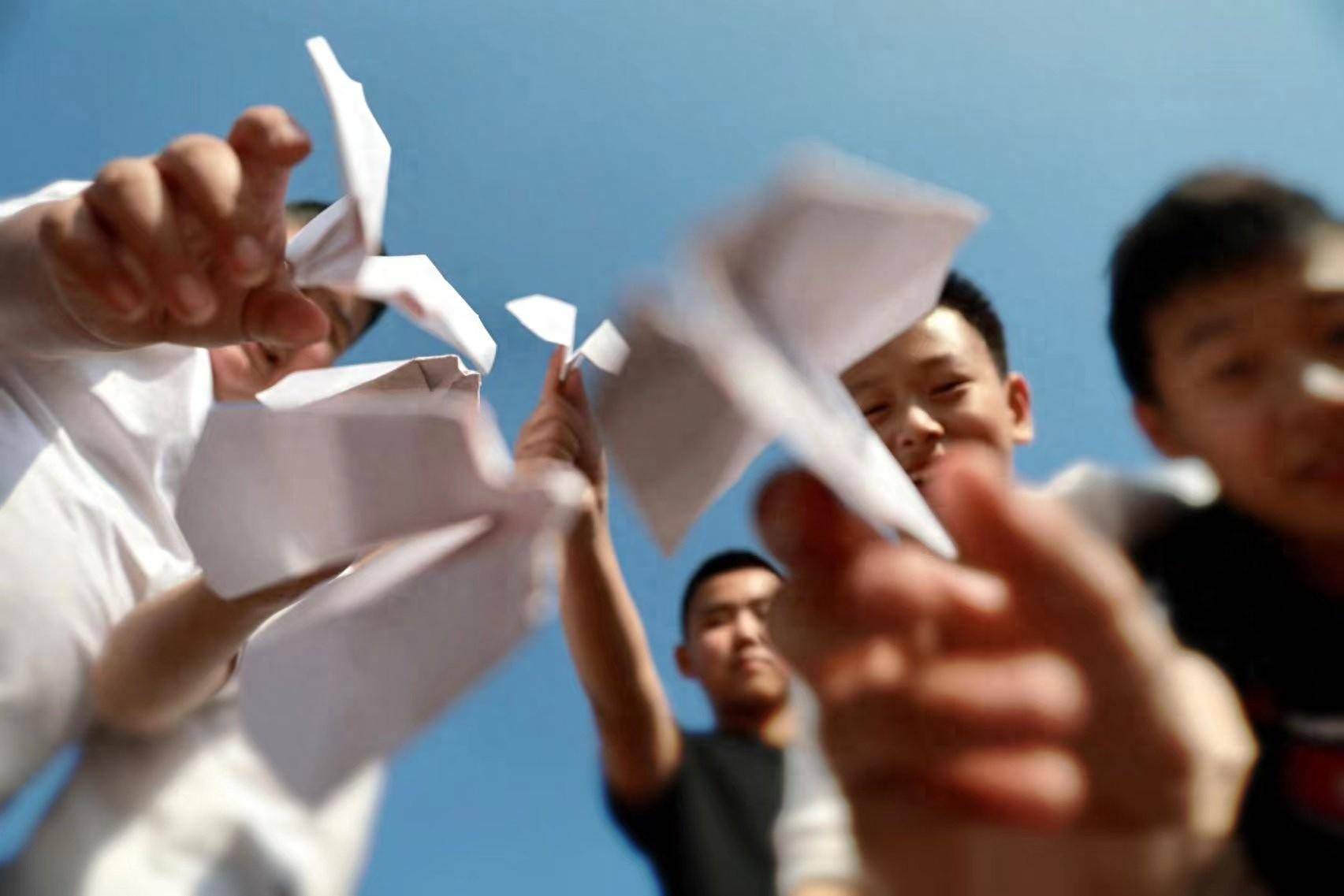 郑州市首届少年儿童掷纸飞机比赛报名开启