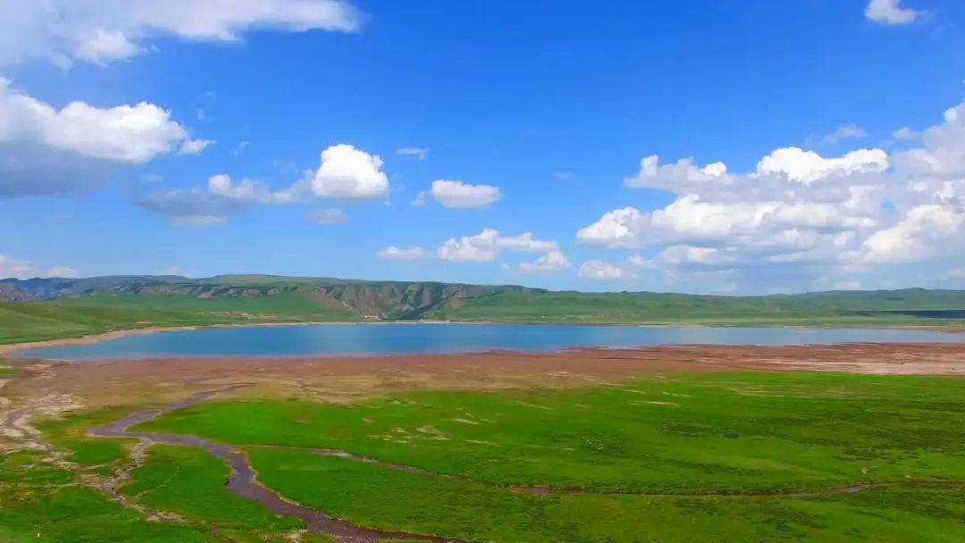 金昌市地表水系属石羊河流域,主要河流有东大河,西大河和金川河.