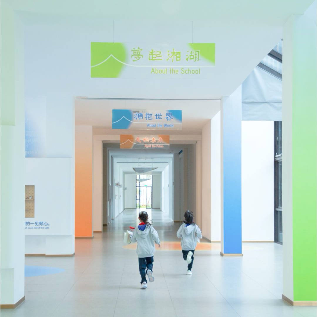 校园文化设计如何增强学生的归属感和自豪感？_校园社区_到访者_知音