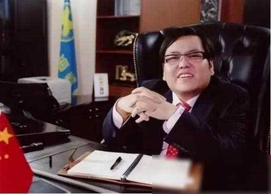 山西首富豪娶明星车晓,13年败光120亿,现状如何?_李兆会_人生_经历