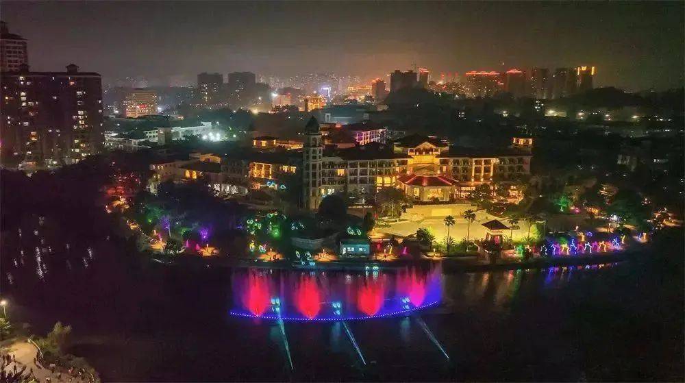 抵周末节假日不加收599元住鹤山东古玥湖酒店享豪华海鲜自助晚餐自助