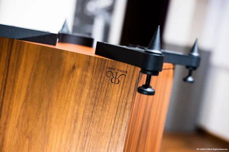 器材测评让人难以置信的性价比法宝revivalaudioatalante4落地音箱