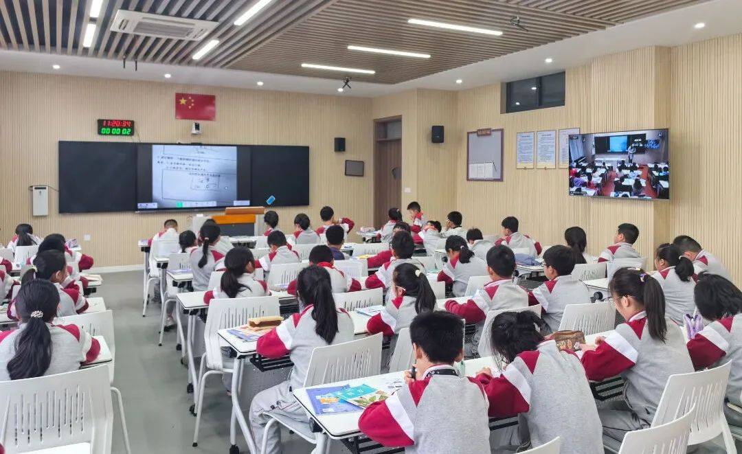 同频互联携手同行嘉善实验庆元实验跨地区教共体开展线上同步课堂及