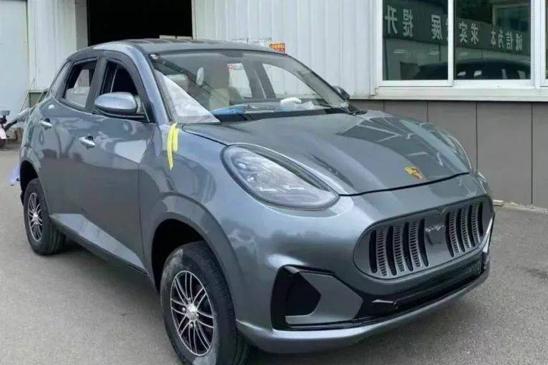 如果不喜歡法國時尚,那麼場內還有porsche cayenne,macan或是各種911