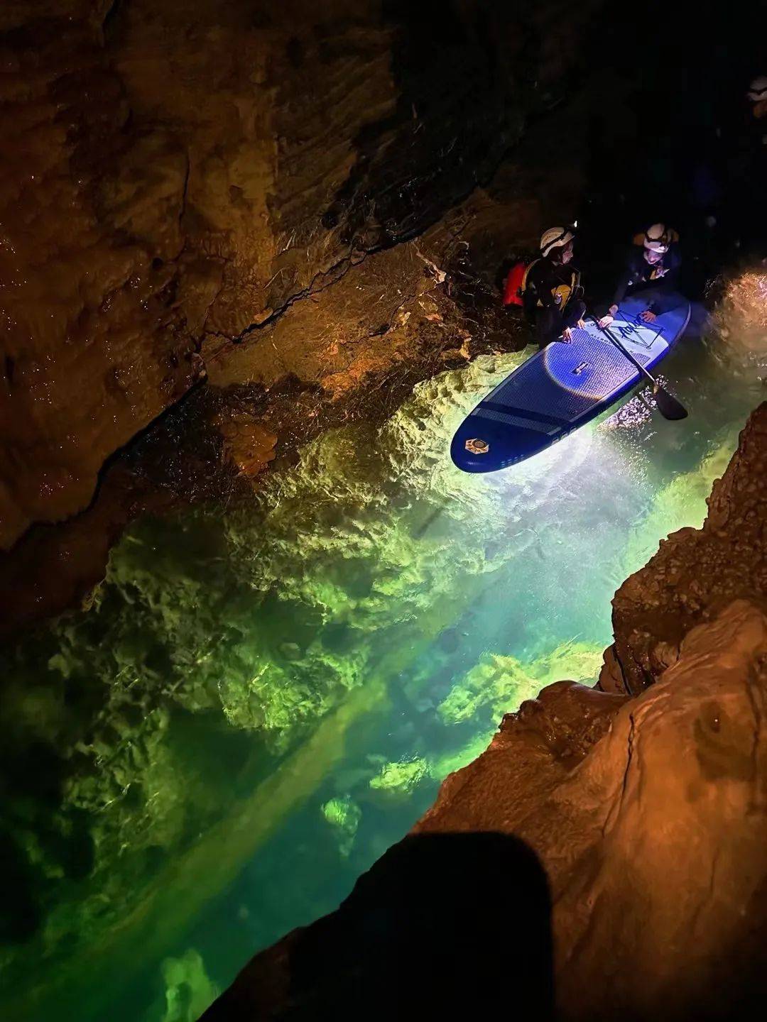 突发意外事件等,出具相关证明后,退还余下食宿及景区门票等未发生费用