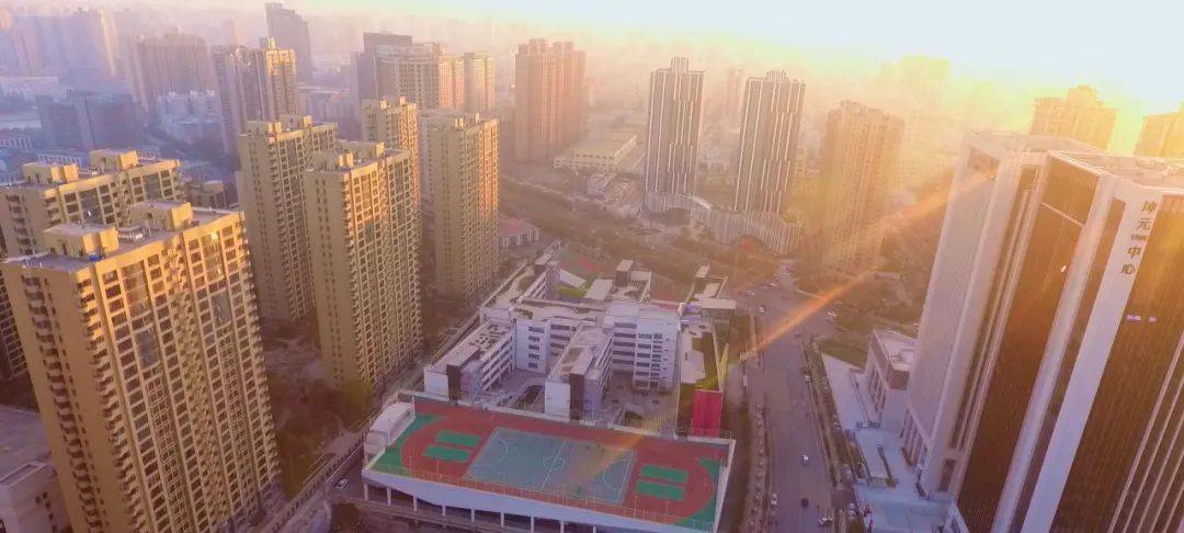 西安高新东区小学2024年春季招聘语文数学英语等学科教师公告