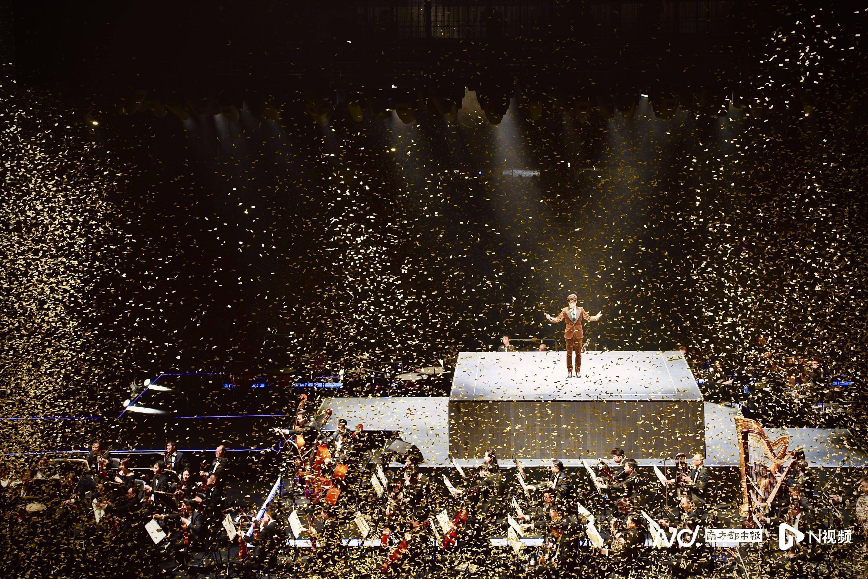 专访李克勤:携60人交响乐团巡演,"弦续"今日广州开唱_观众_演唱会