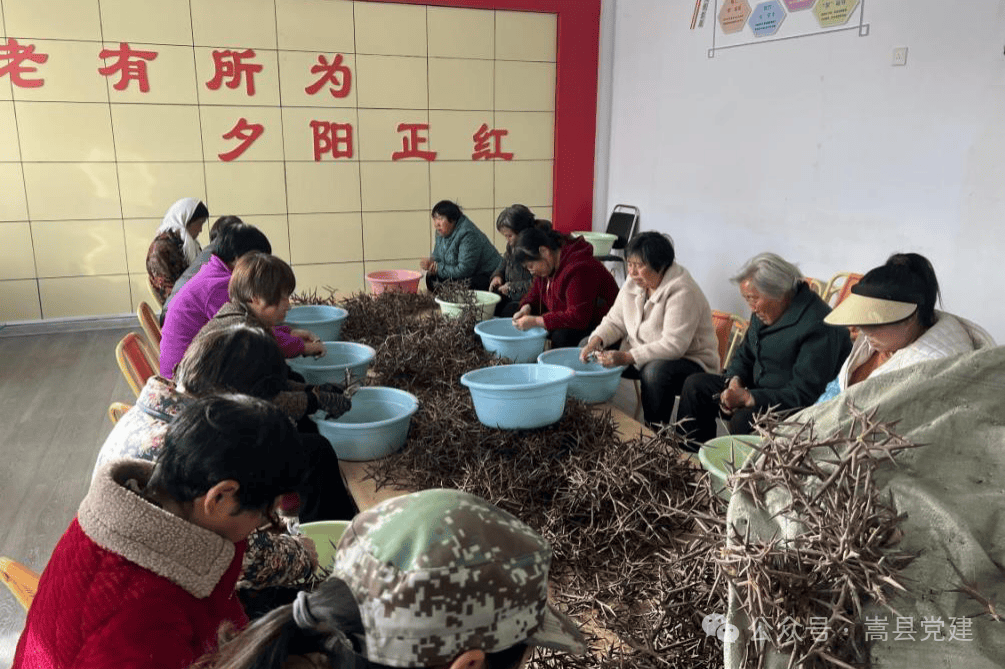 饭坡镇一站式管理服务打造乡里中心便民新地标