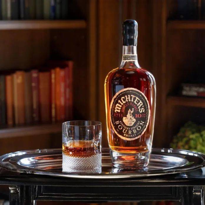 格兰杰推出限量版25年活福珍藏发布超珍稀波本威士忌