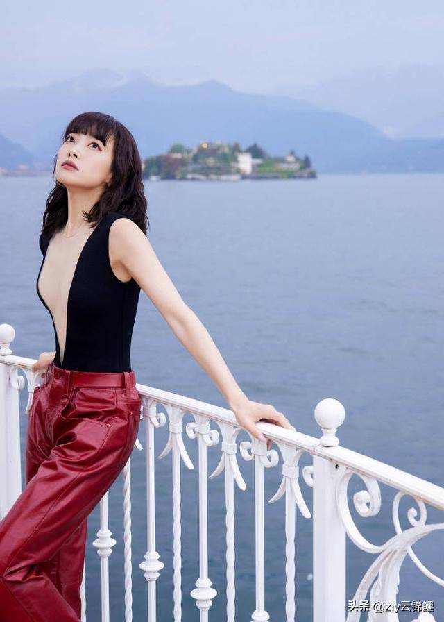 宋茜非凡姿态性感写真