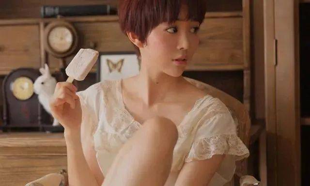 她是宋丹丹干女儿拥有3d魔鬼身材如今38岁却还单身