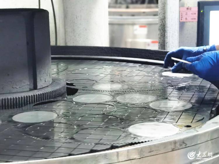 向新而行看山东21丨华芯晶电助力智造中国芯半导体材料核心关键步步