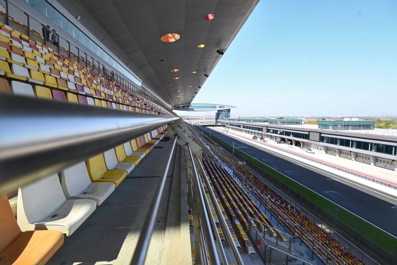 f1大奖赛即将重回申城升级后的上海国际赛车场蓄势待发
