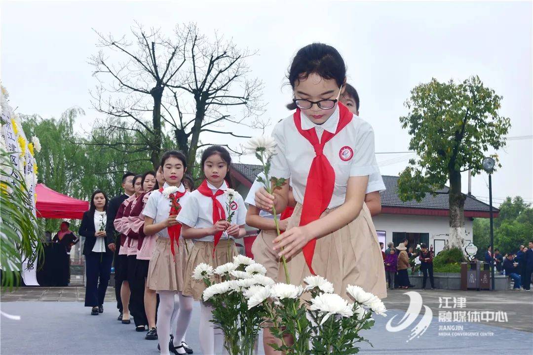 聂荣瑧追悼会图片