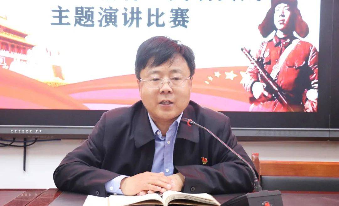 郏县一高践行雷锋精神话说文明行动我校举行践行雷锋精神文明实践主题