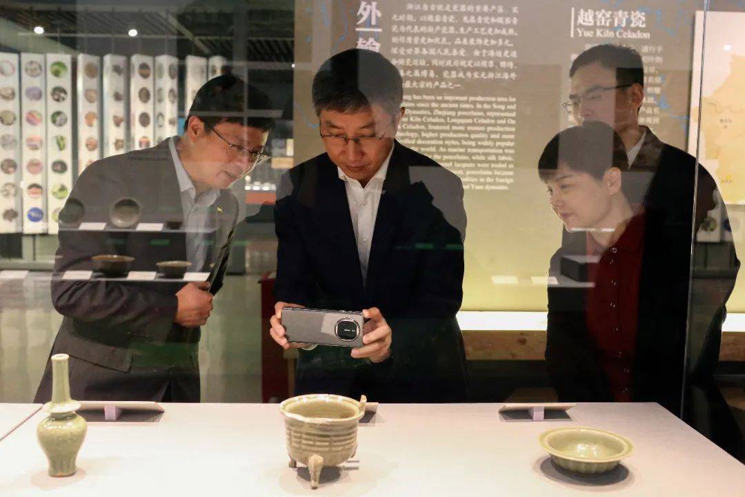 国家文物局副局长罗文利一行调研中国港口博物馆