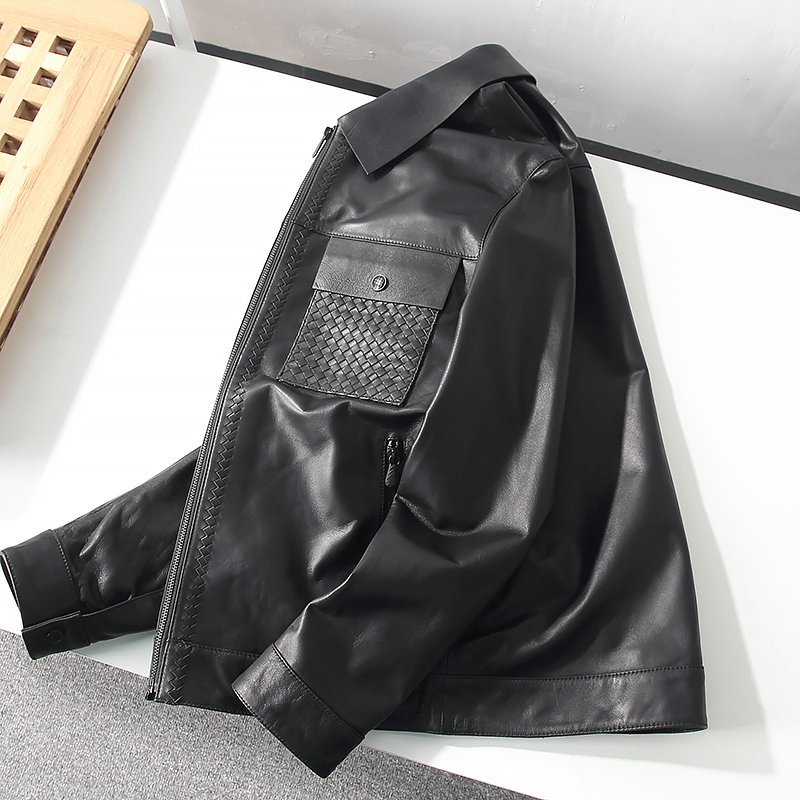 男士皮衣外套558享材质柔软舒适细腻耐久性好黑色经典不过时上身帅气