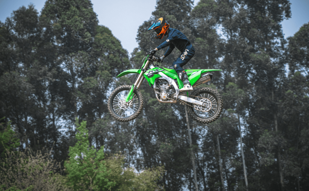 川崎kx250 & kx250x激情登场,售价77800元起_搜狐汽车_搜狐网