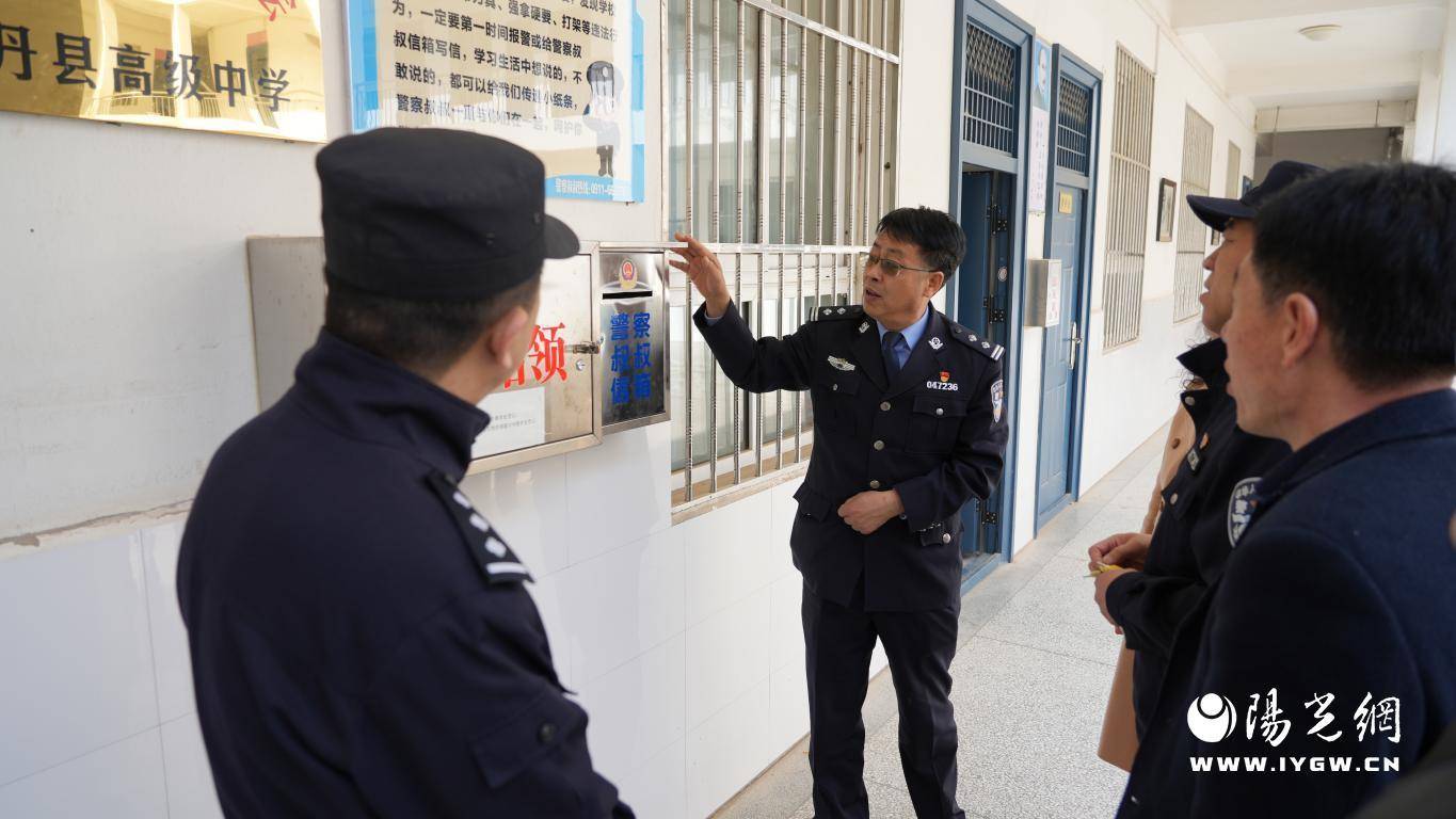 护校安园向校园霸凌说不志丹公安守护少年的你