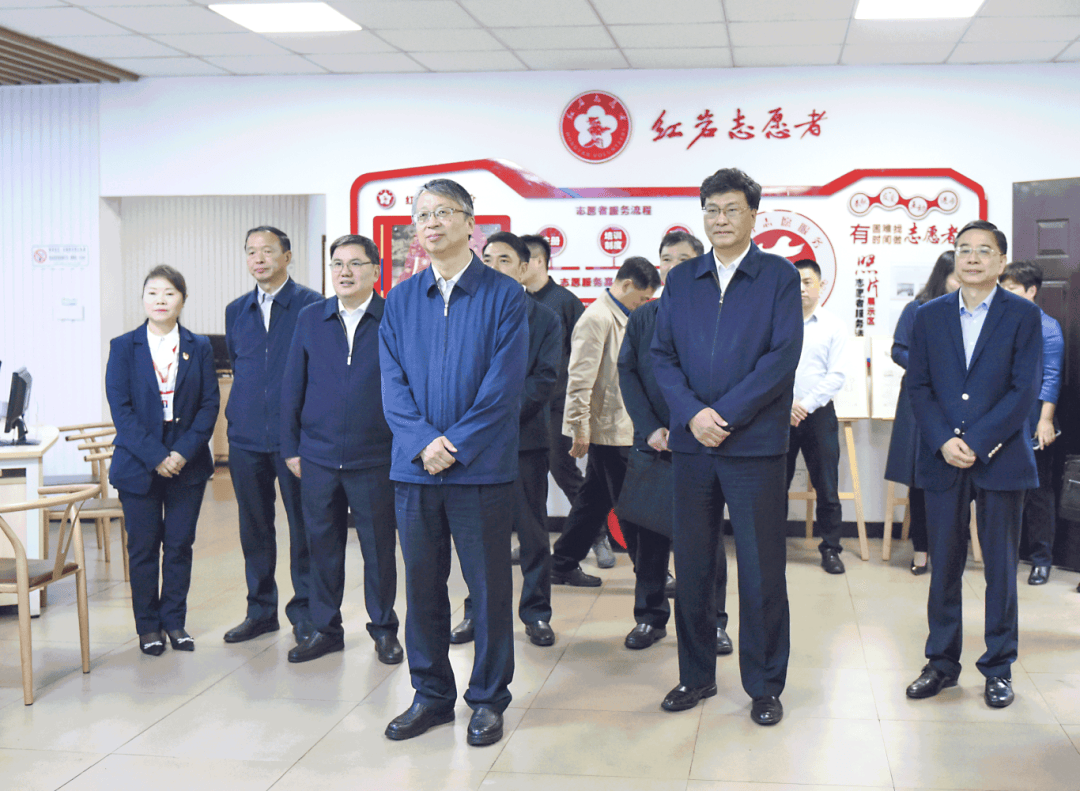 沈春耀赴沙坪坝区调研基层立法联系点工作