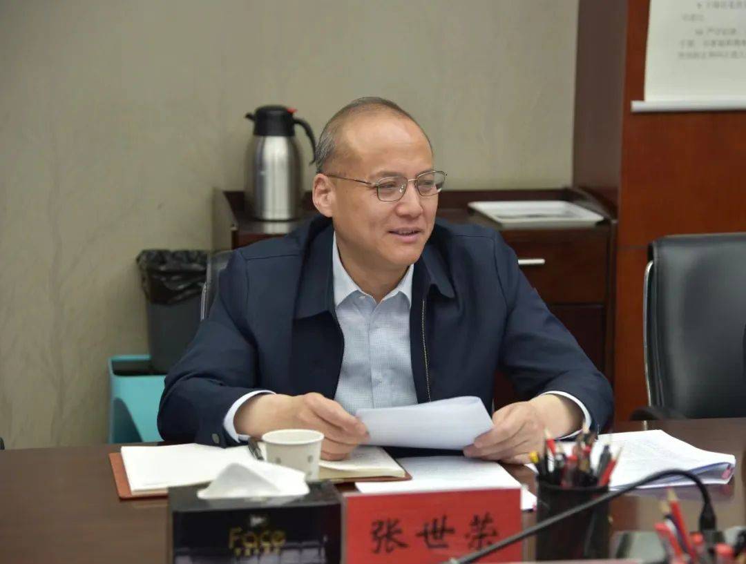 张世荣表示,省科技厅将与甘南同题共答,同向发力,持续深化厅州会商