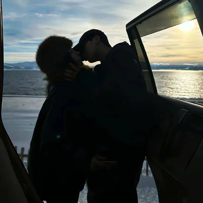 情头人好像丢了某种东西后就不爱说话了676767