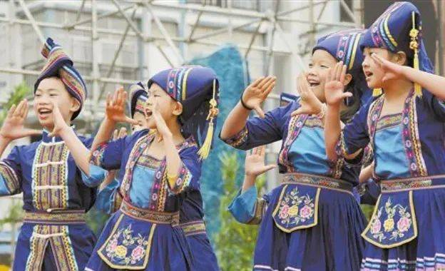 三月三唱山歌嘞674月11日仅此一期288壮族歌墟节金子山粤湘桂三省