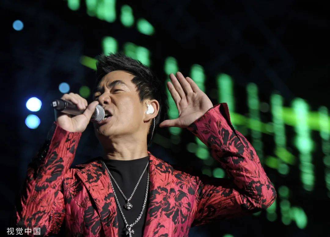 任贤齐作词,作曲并演唱的歌曲,收录于2000年发行的专辑《为爱走天涯》