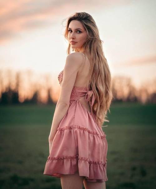 德国姑娘到长沙旅游,她评价中国发展速度"远超"韩国