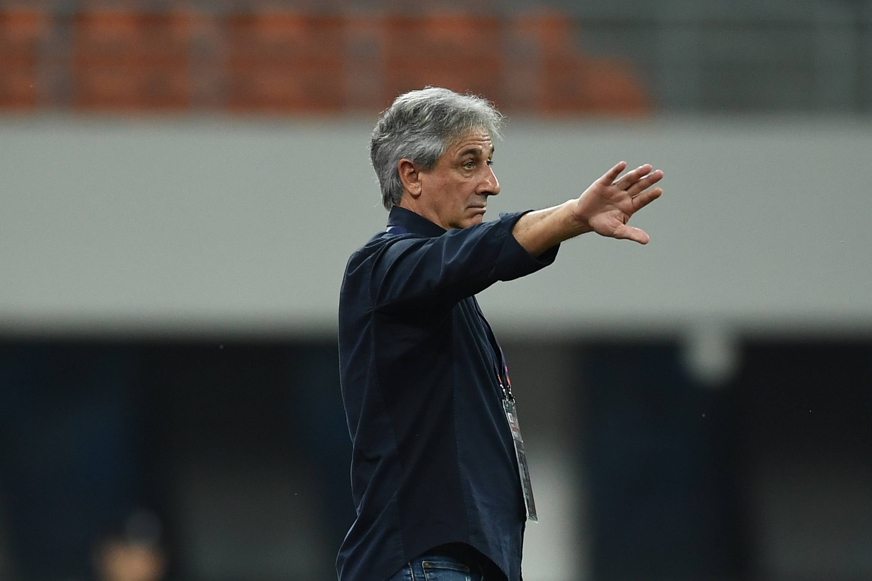 乔迪进攻端防守端有很多问题需要调整弗兰克不确定是否出场