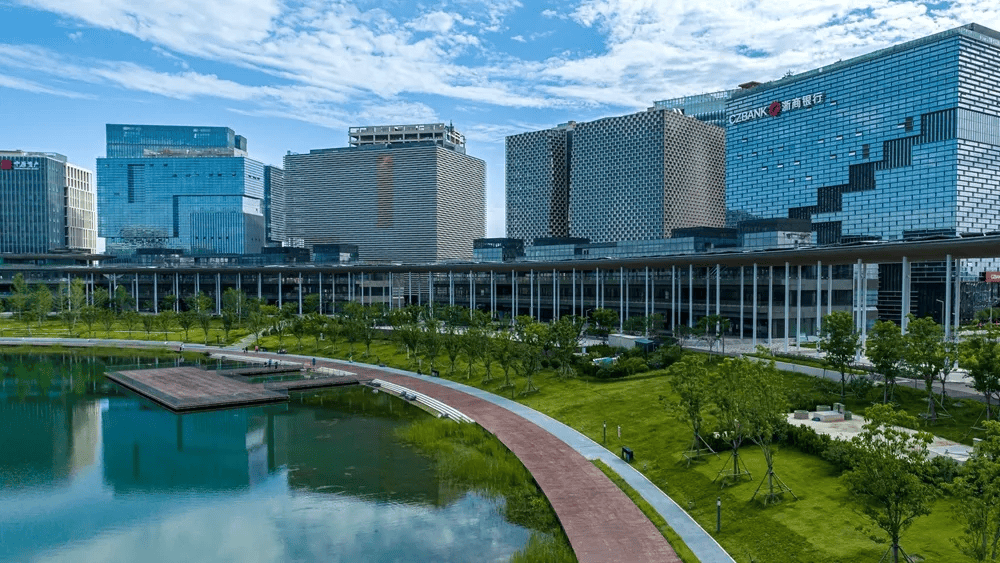 金融岛主要设置了新加坡,马来西亚美食节——"味享新马"展区,新加坡的