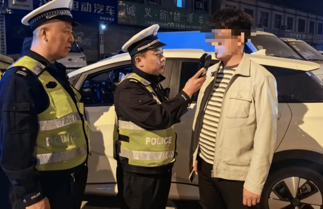 清明假期邹城交警查酒驾扩散周知