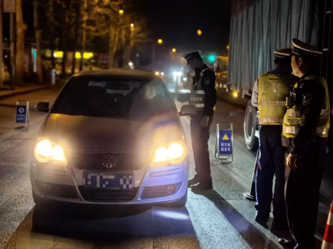 清明假期邹城交警查酒驾扩散周知