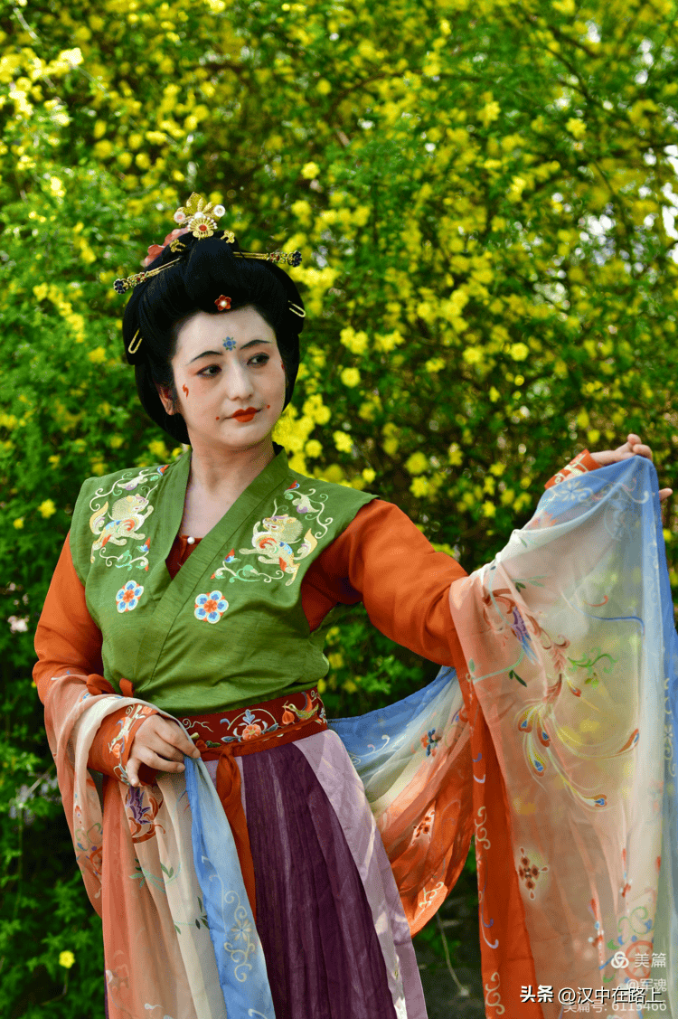 中国汉服之美在汉中_文化_人们_传统