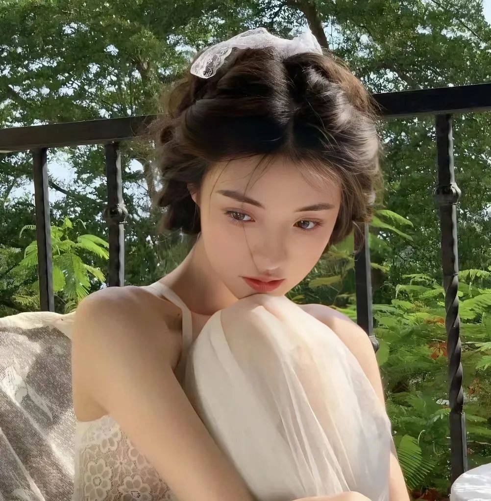 头像丨故事你真的在听吗