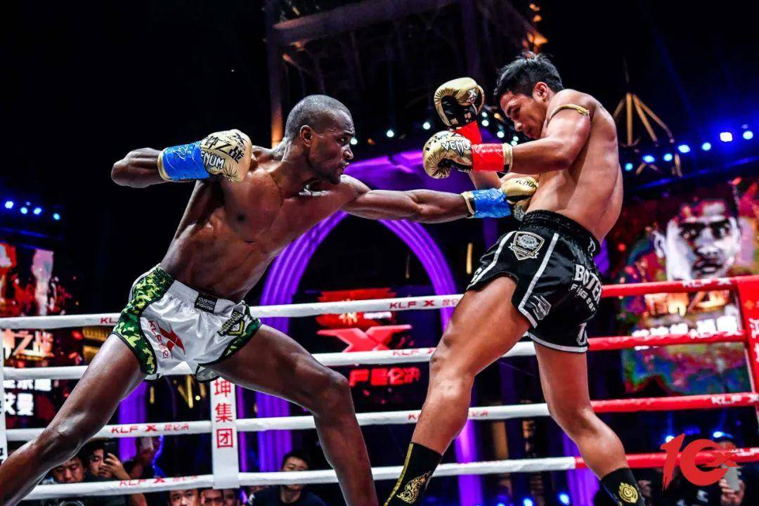 苏波邦,泰拳王子播求的得意大弟子,在2016年他复仇西提猜,ko江通猜