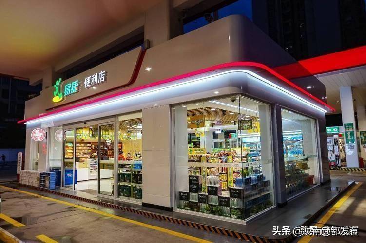 路上看到这种"中石化",建议大家绕道走,不要加满油才发现问题