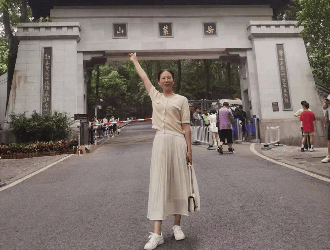 信丰中学2024年3月最受欢迎教师