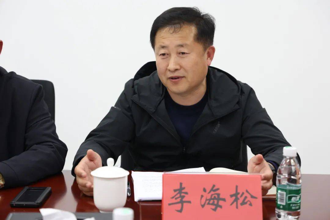 调研指导明方向笃行育人以致远区教委领导到沿河中学调