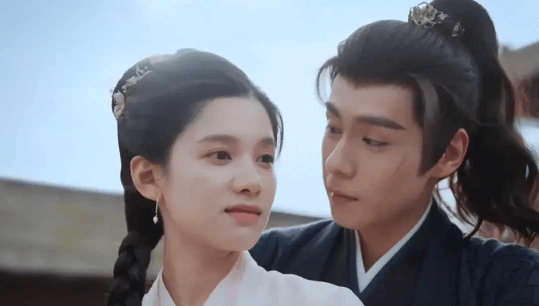 演员中,有流量担当的胡一天和张婧仪做主演,也有演技担当的胡杏儿