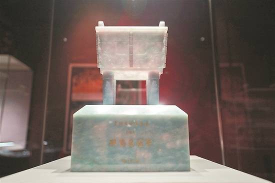 cba总冠军至尊鼎 图/视觉中国广东队周琦 新华社 发新疆队阿不都