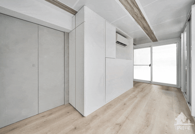 50㎡两居室可折叠的楼梯设计不用时可以贴在墙上